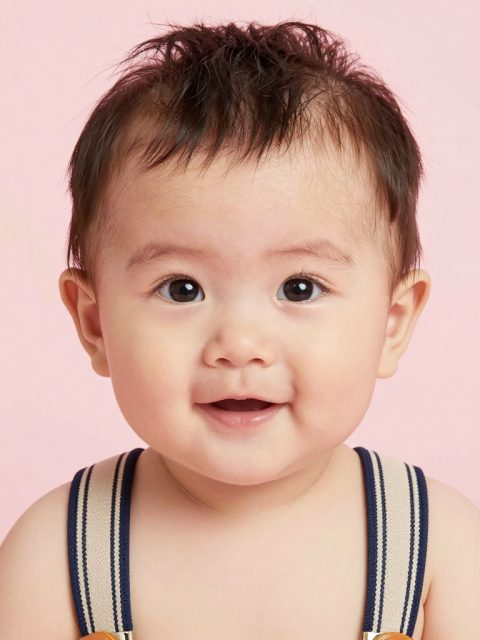 好奇的幼儿工作室肖像