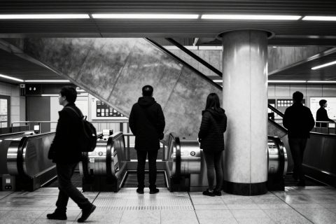 Geometria do Metrô em Preto e Branco
